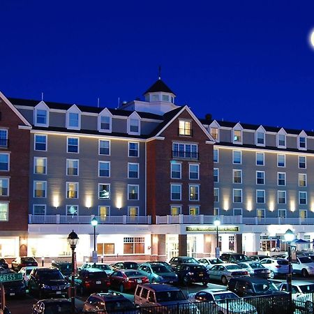 Salem Waterfront Hotel & Suites Exteriör bild