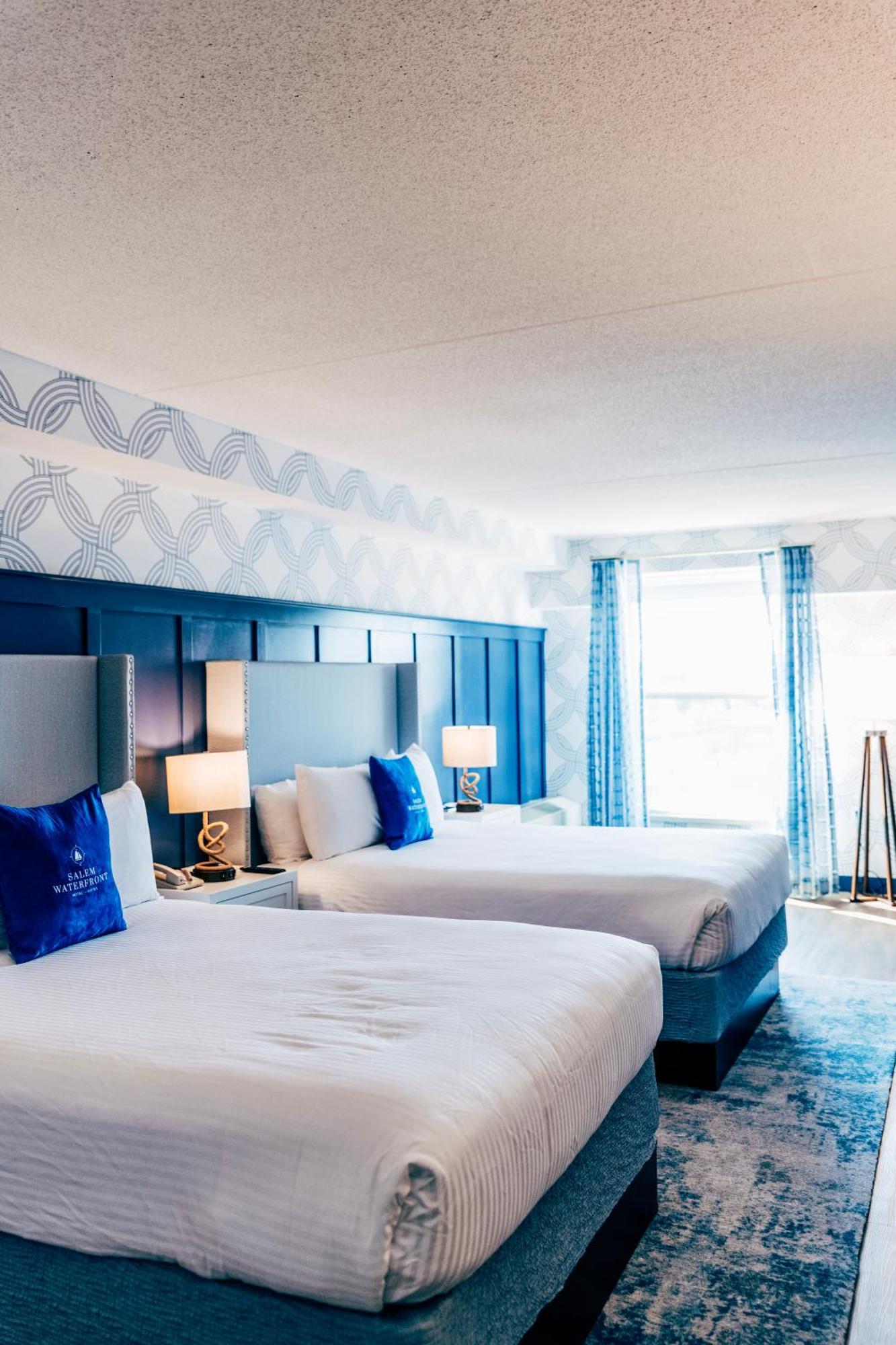 Salem Waterfront Hotel & Suites Exteriör bild